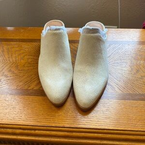 Johnson & Murphy mules white snake print.